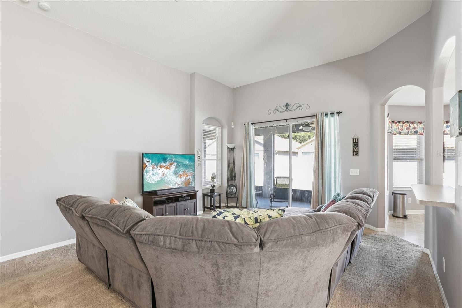 PARKWAY CENTER SINGLE FAMILY P - Residential