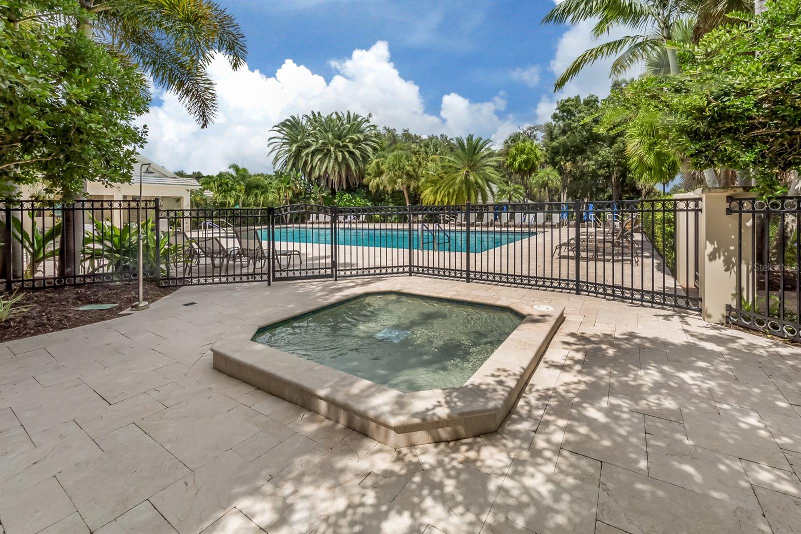 VENICE GOLF & COUNTRY CLUB - Residential