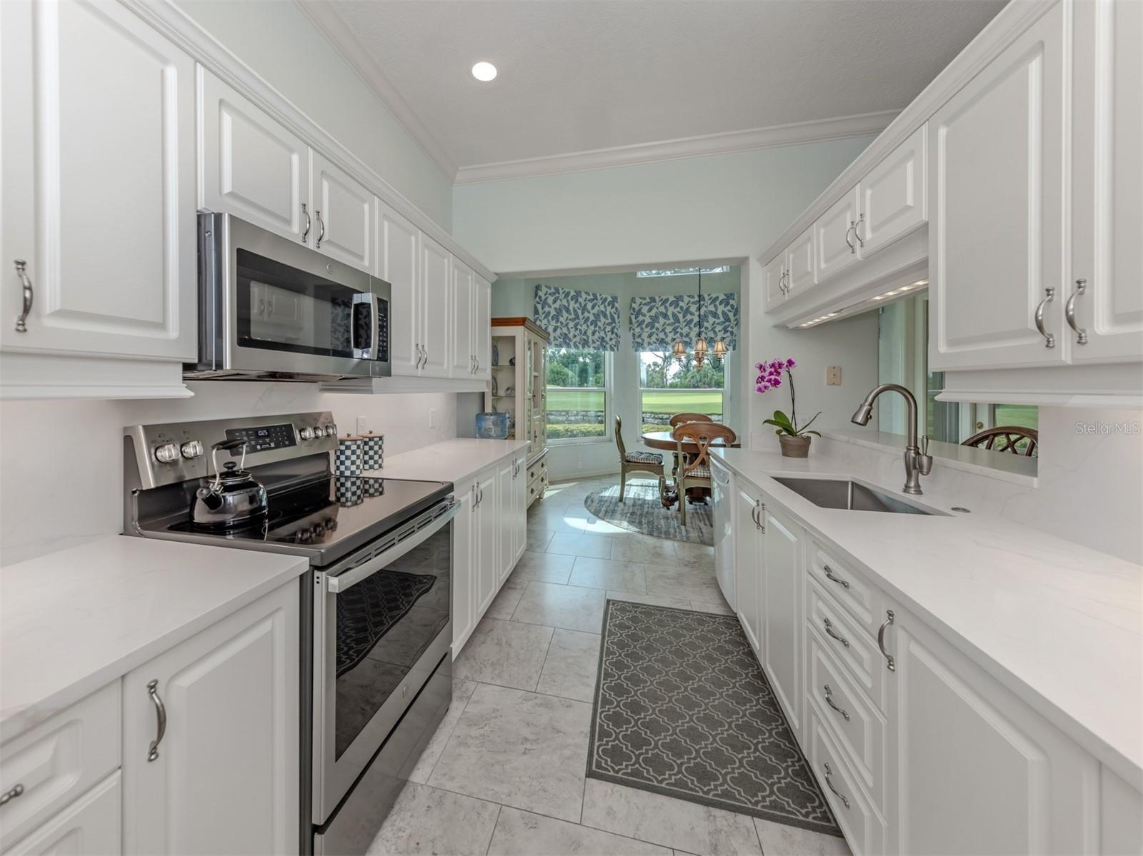 VENICE GOLF & COUNTRY CLUB - Residential