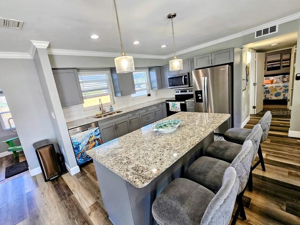 RIDGEWOOD GROVES - Residential