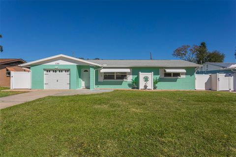 Photo of 11381 70th Terrace, Seminole, FL 33772 (MLS # TB8463459)