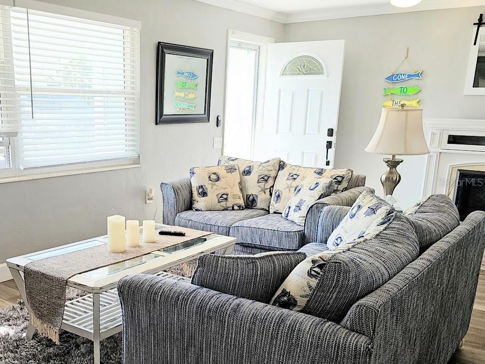 RIDGEWOOD GROVES - Residential