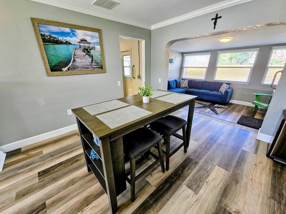 RIDGEWOOD GROVES - Residential