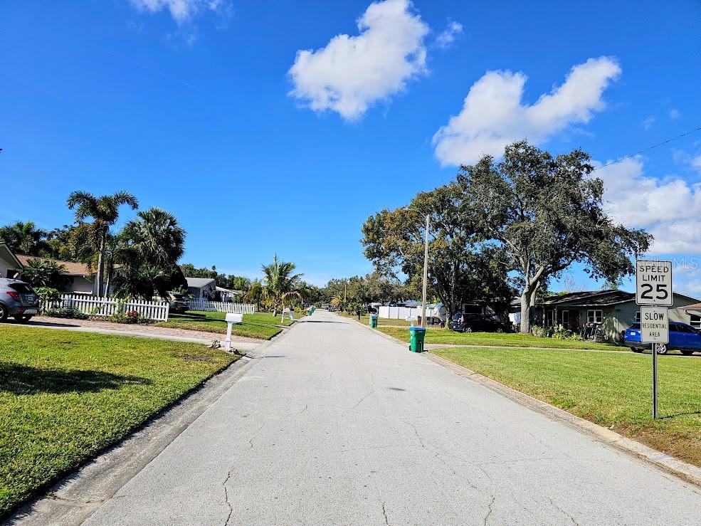 RIDGEWOOD GROVES - Residential