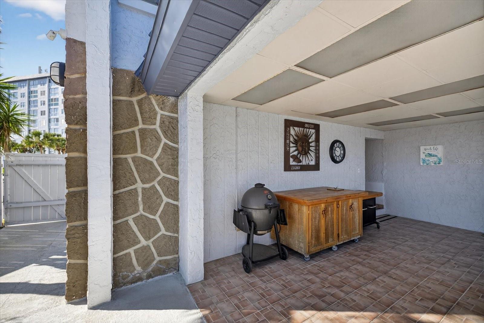 SEA CASTLE CONDO - Residential