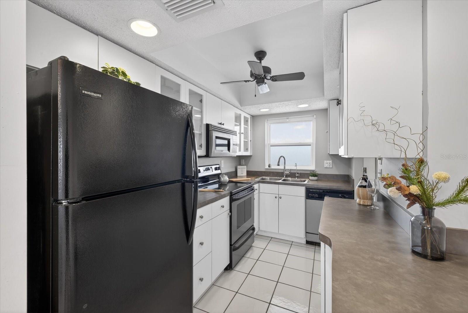 SEA CASTLE CONDO - Residential