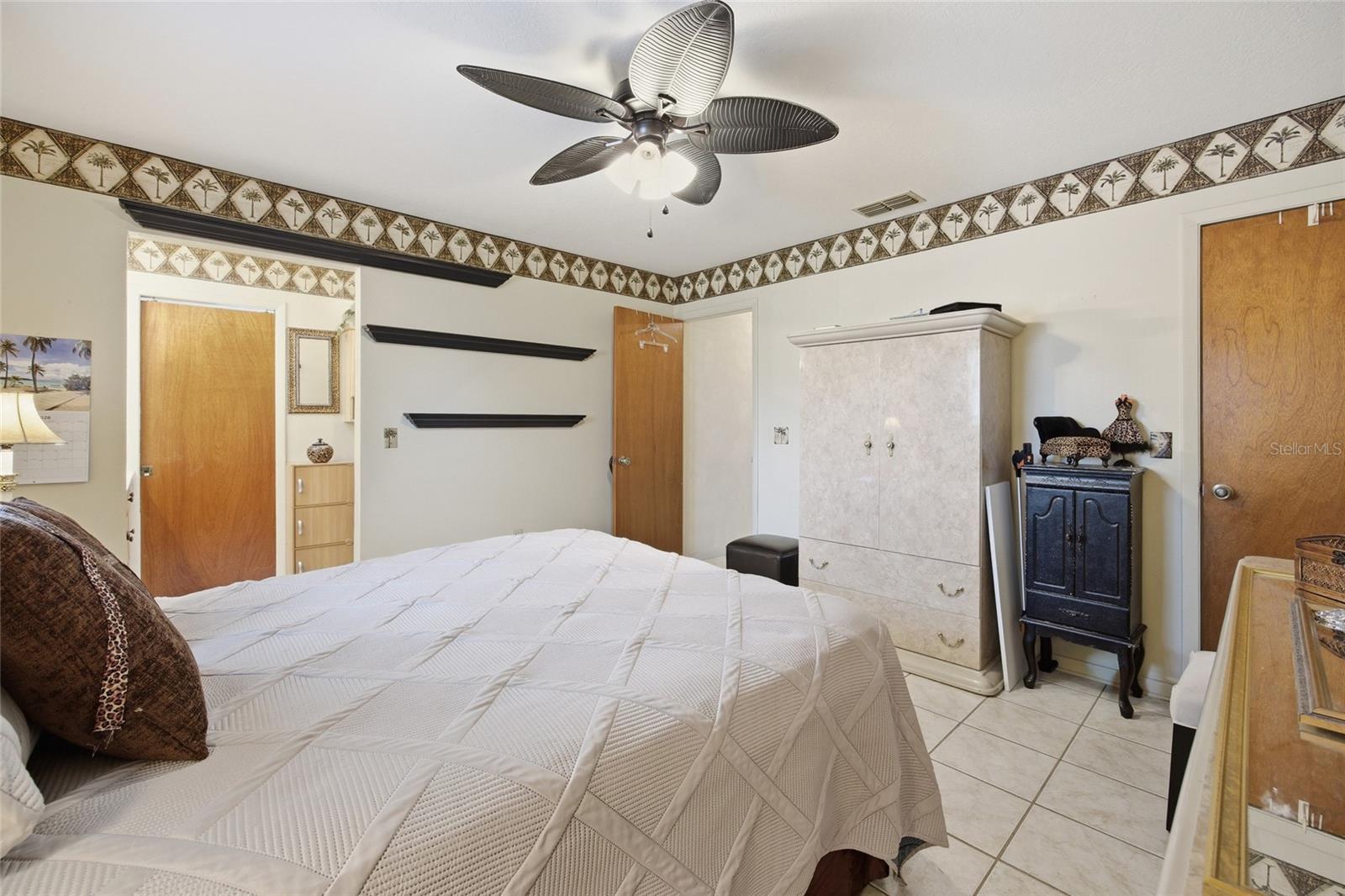 SILVER SPGS SHORES UN 10 - Residential