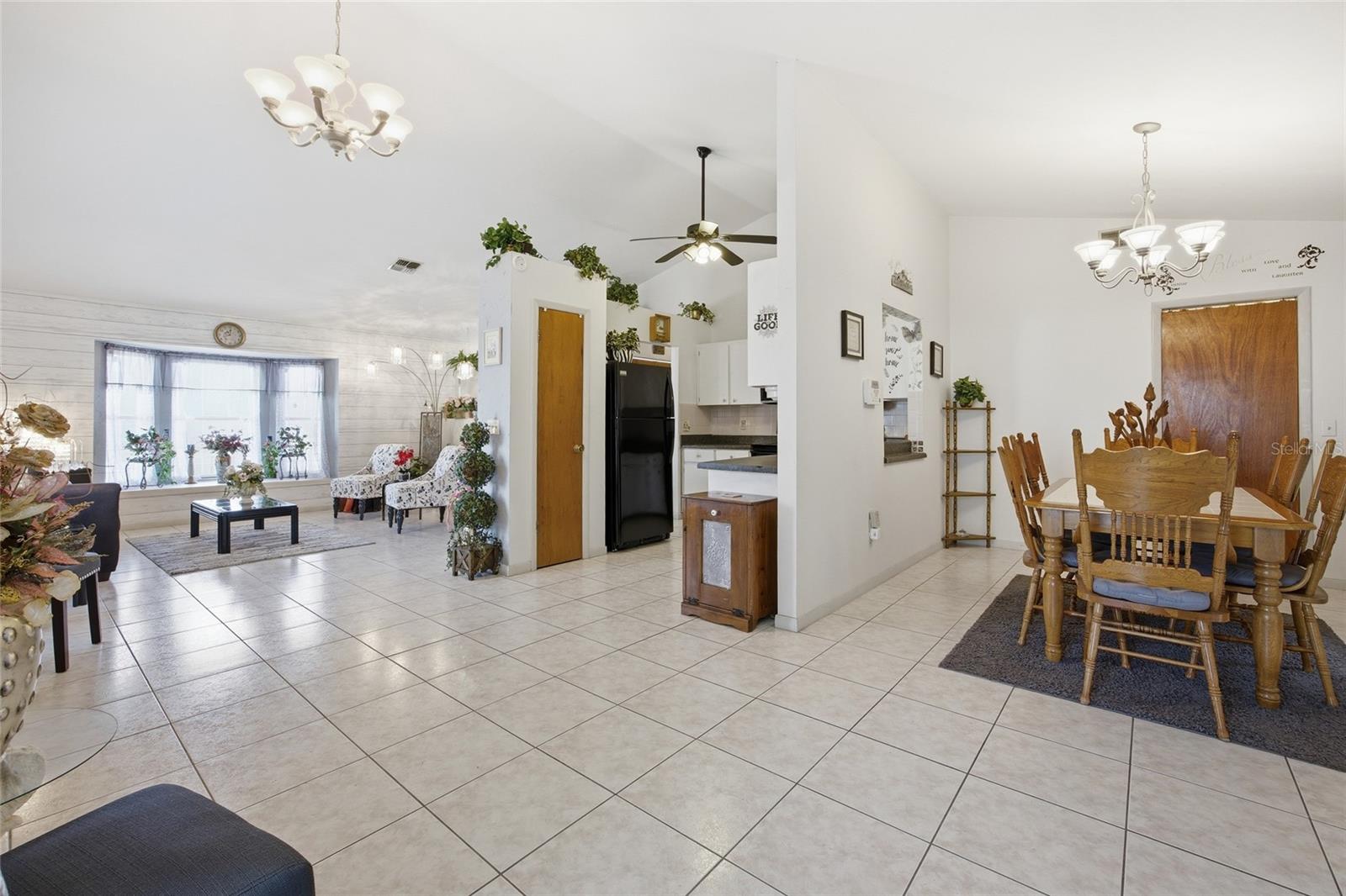 SILVER SPGS SHORES UN 10 - Residential