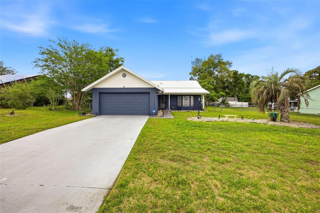 Photo of 549 Silver Course Run, Ocala, FL 34472 (MLS # OM723416)
