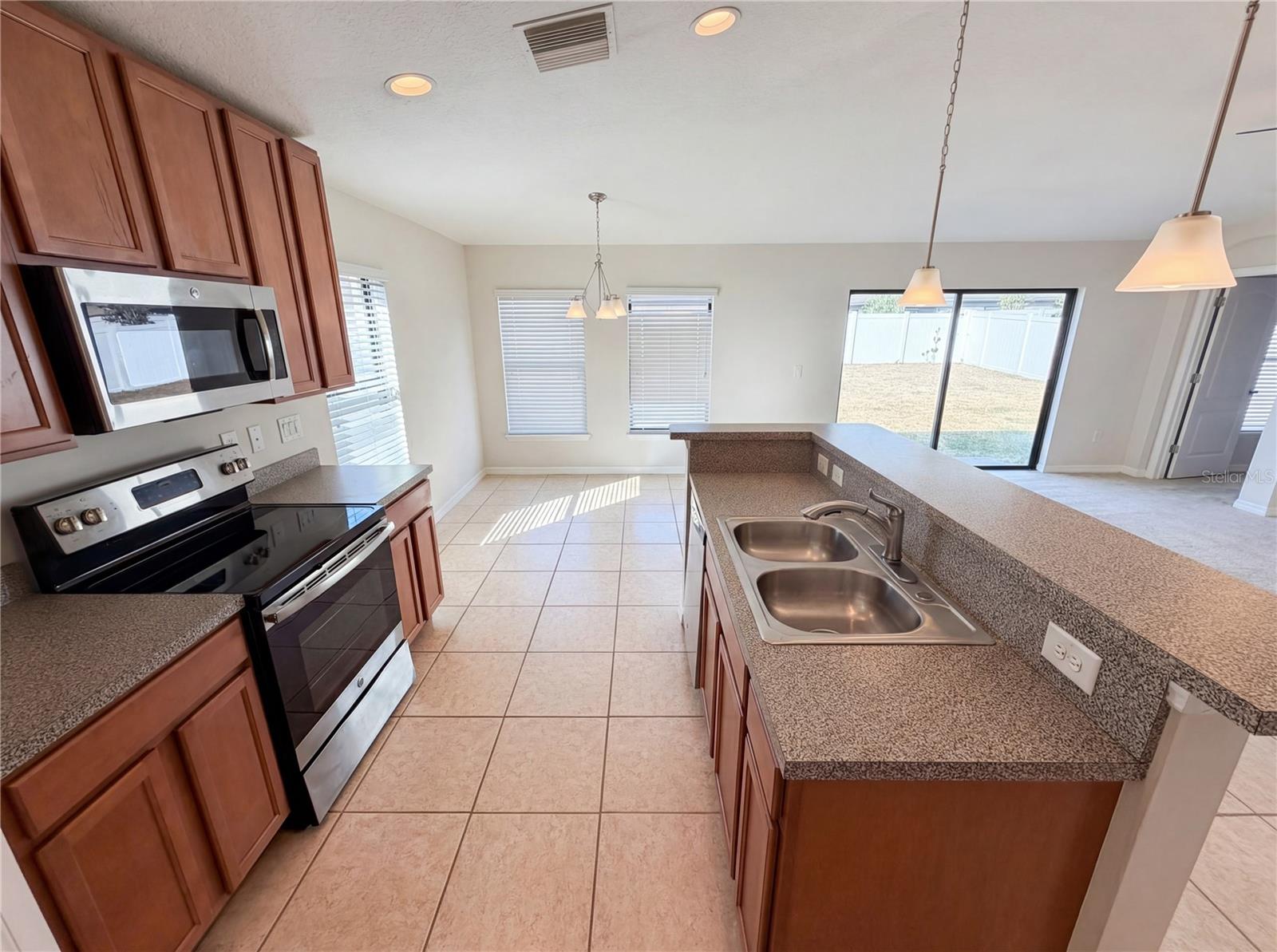 HIGHLAND ESTATES PH 2B - Residential