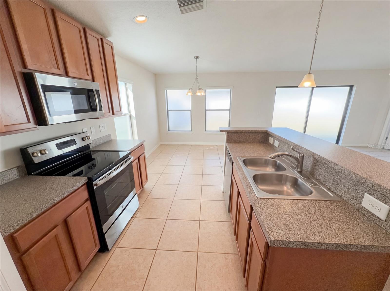 HIGHLAND ESTATES PH 2B - Residential