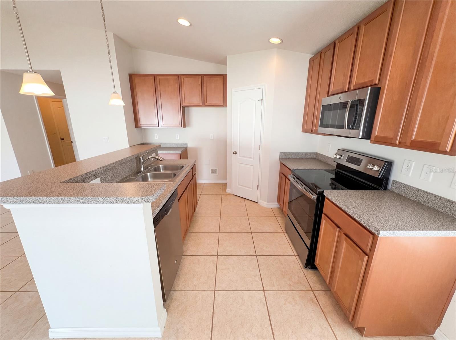 HIGHLAND ESTATES PH 2B - Residential