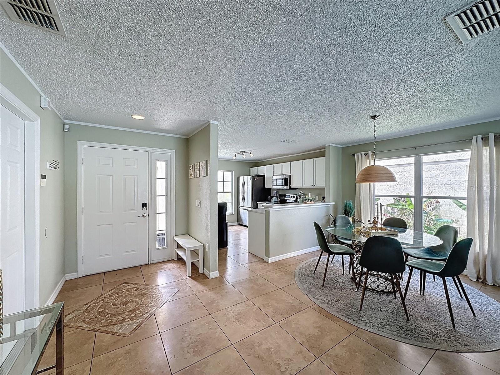 2408 SAINT AUGUSTINE BOULEVARD