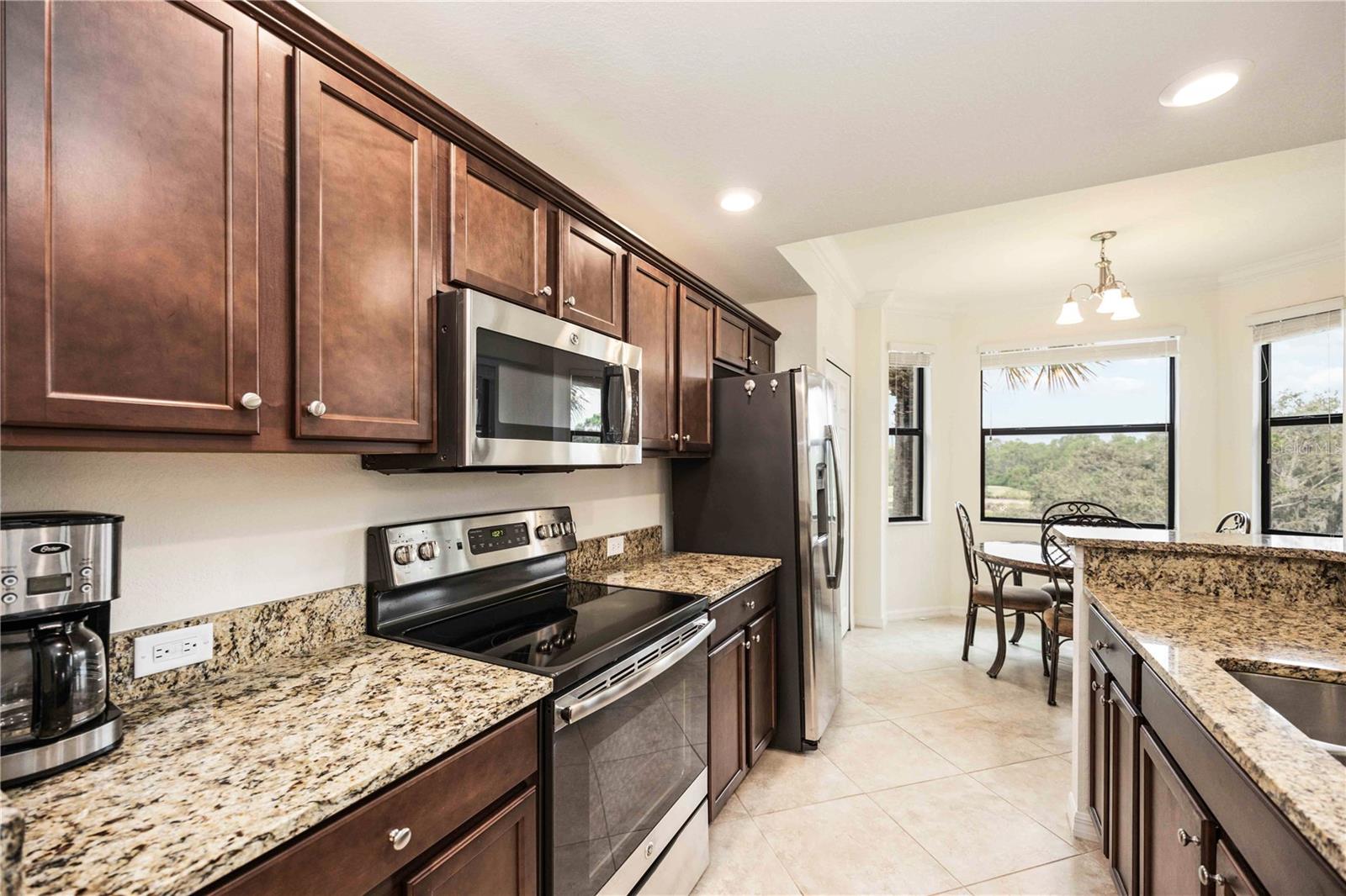 LAKEWOOD NATIONAL - Residential