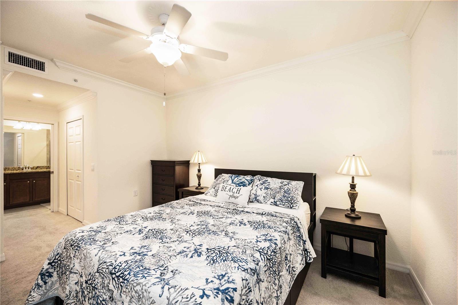 LAKEWOOD NATIONAL - Residential