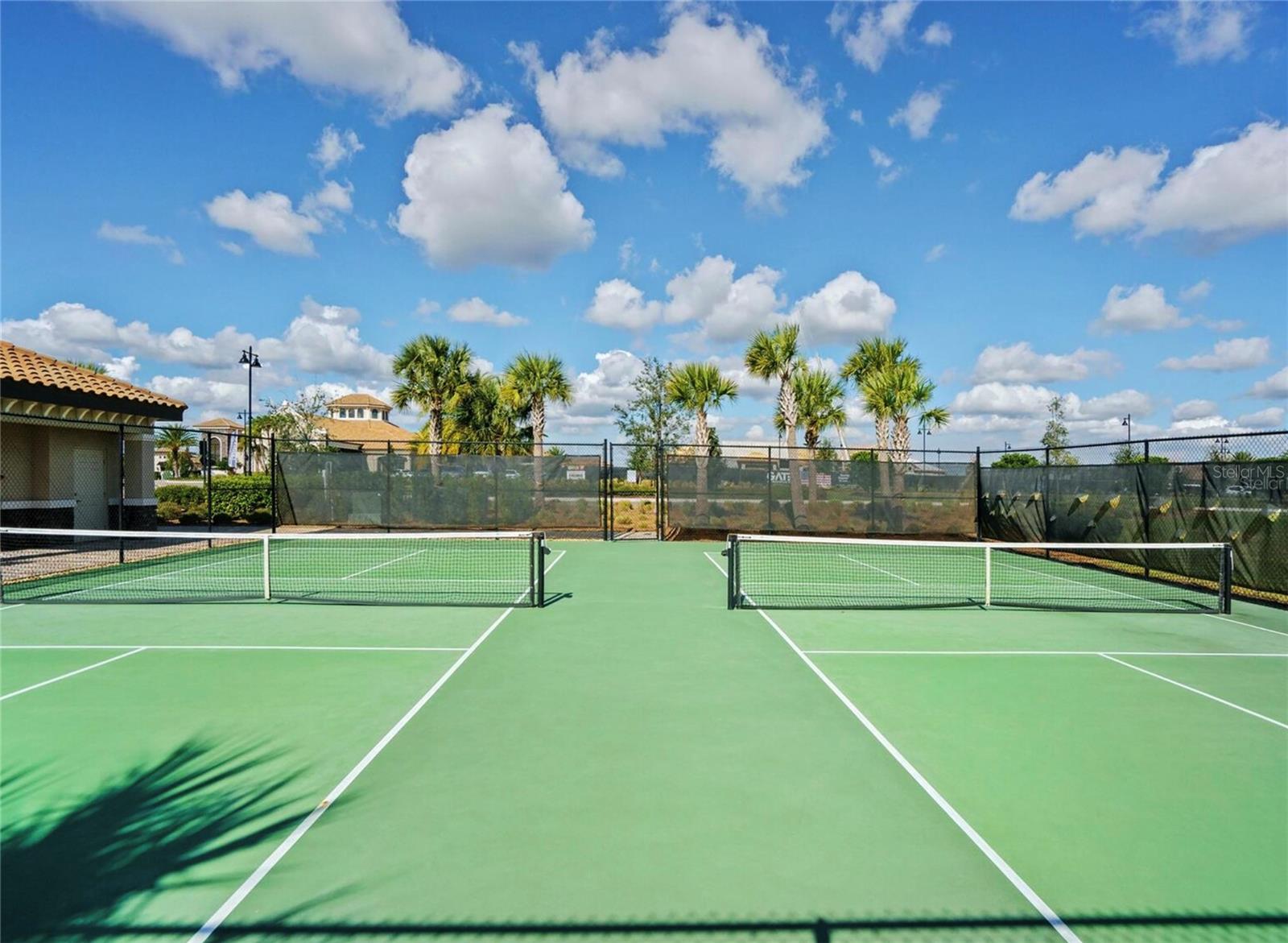 LAKEWOOD NATIONAL - Residential