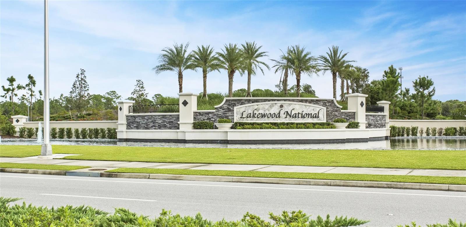 LAKEWOOD NATIONAL - Residential