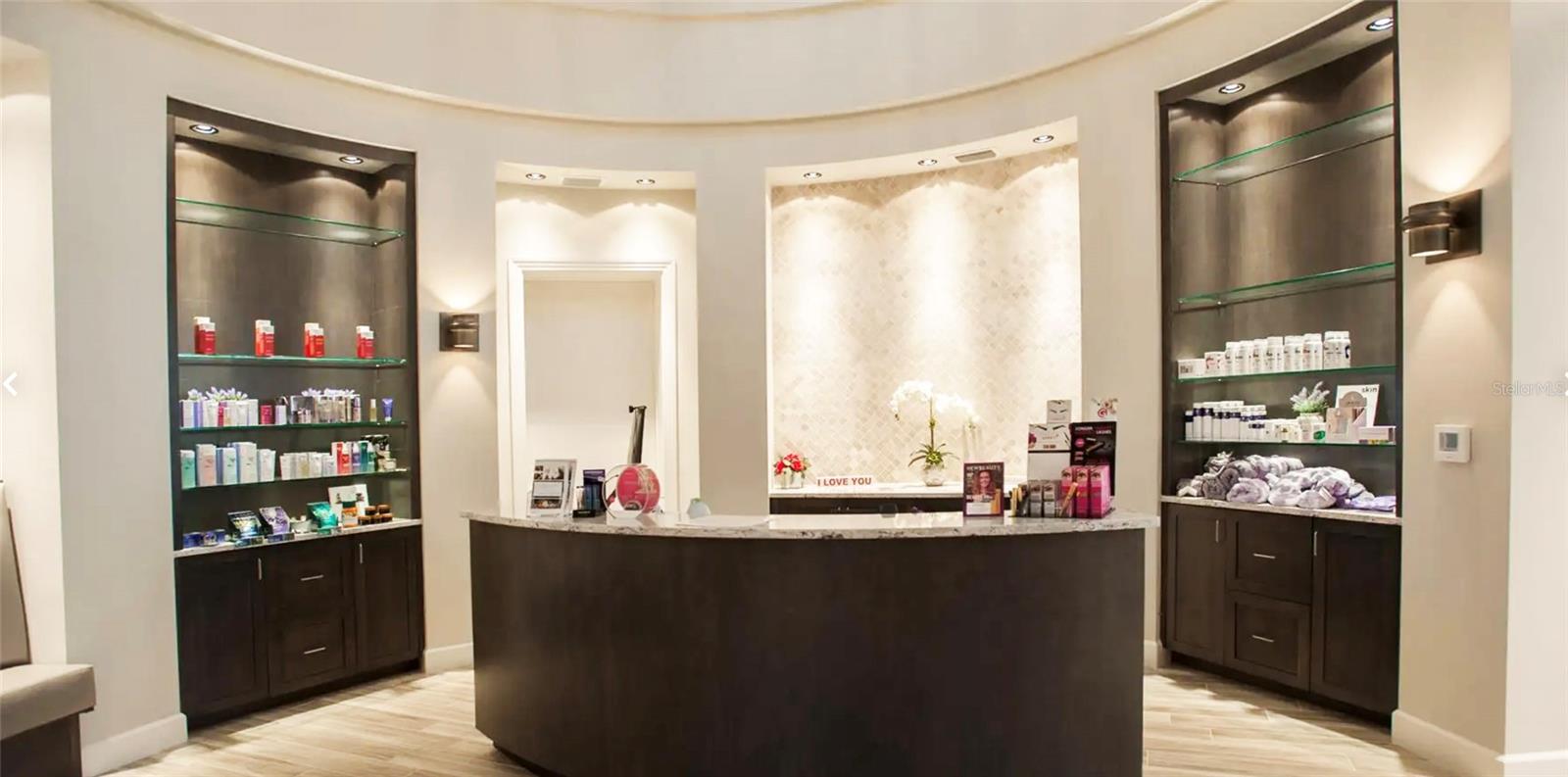 LAKEWOOD NATIONAL - Residential