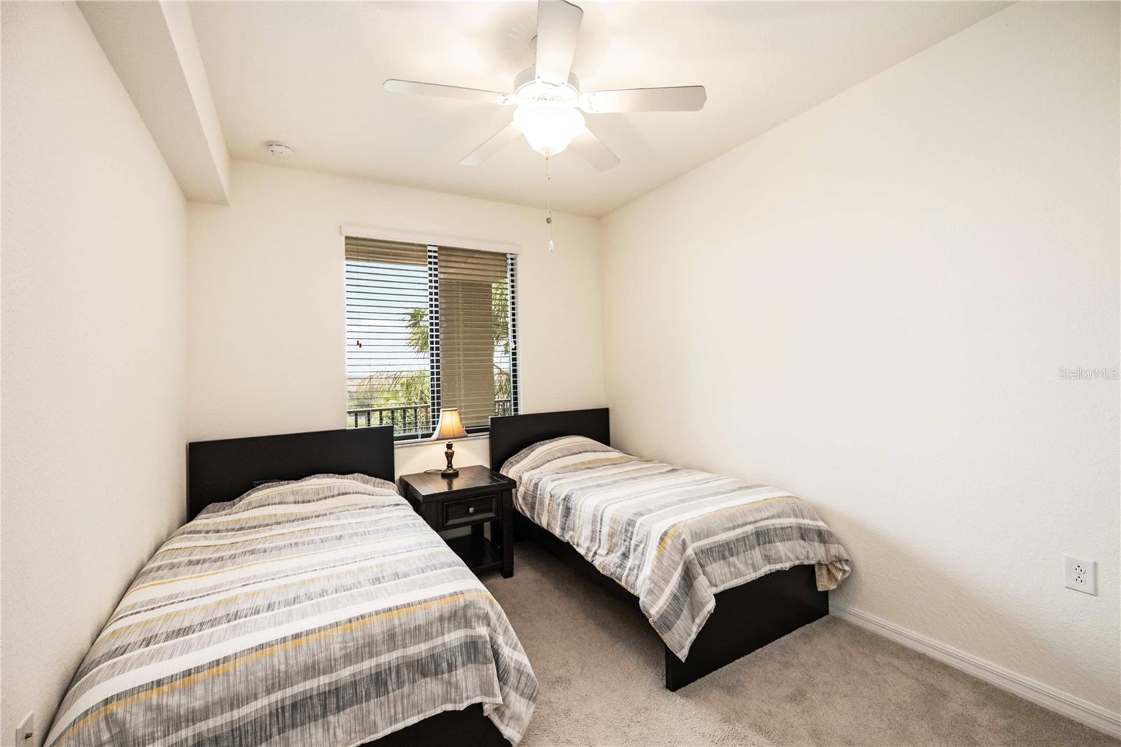 LAKEWOOD NATIONAL - Residential