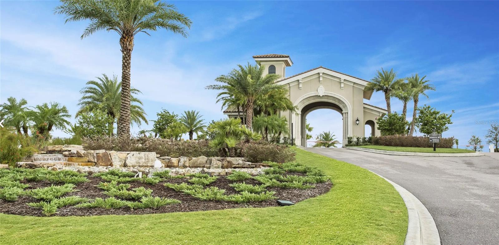 LAKEWOOD NATIONAL - Residential