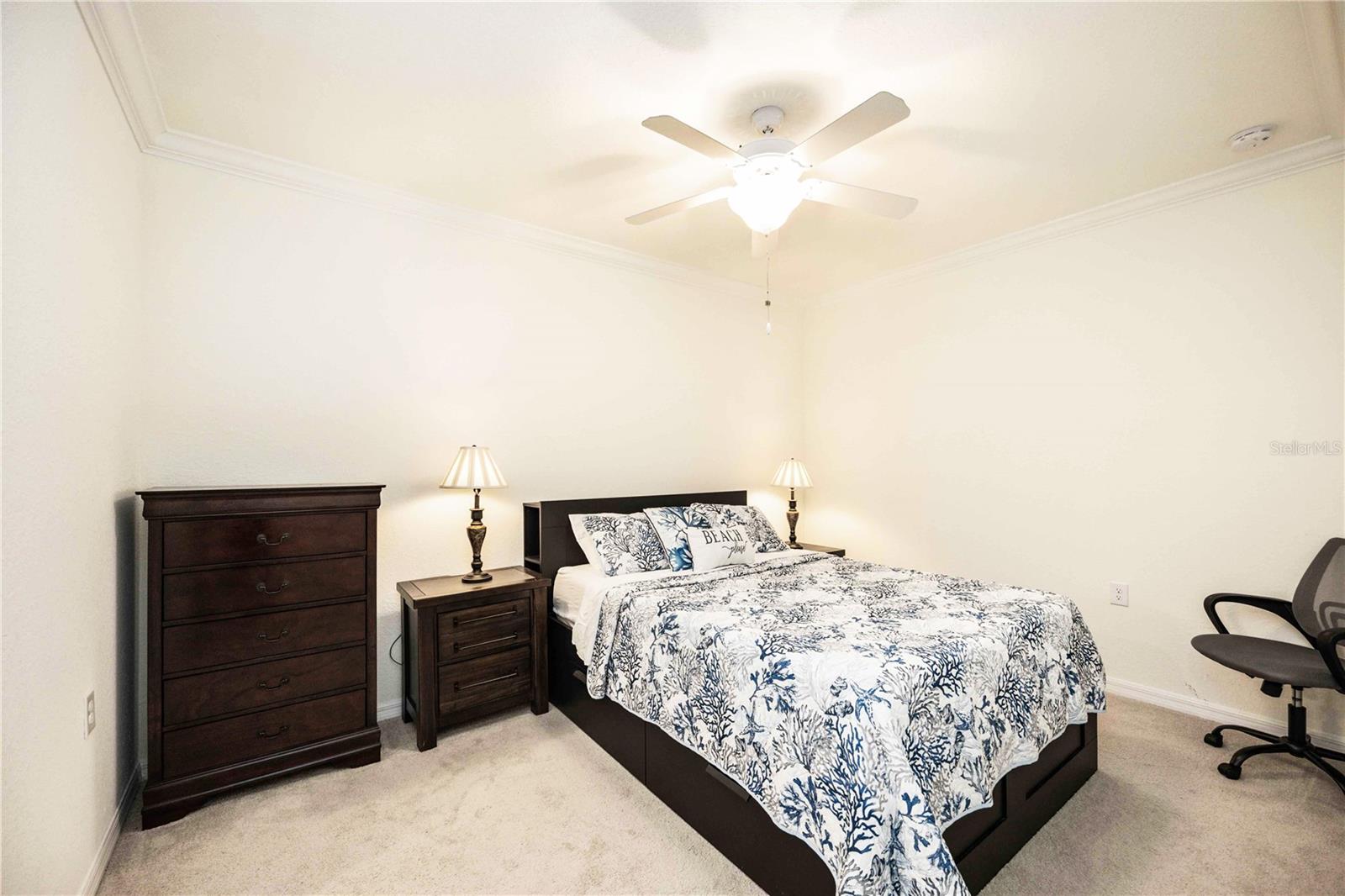 LAKEWOOD NATIONAL - Residential