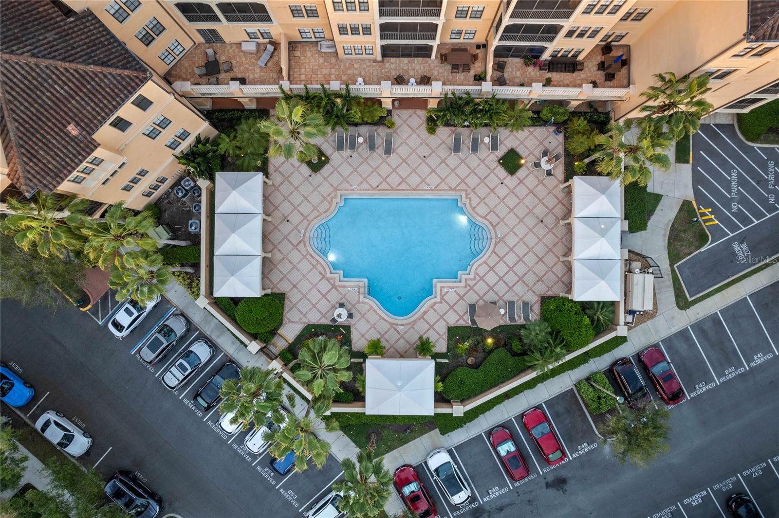 MIRASOL CELEBRATION - Residential