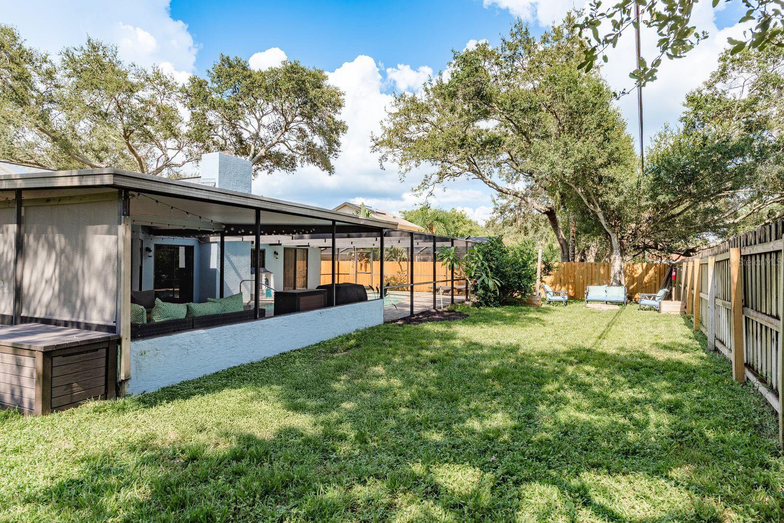 LAKE VALENCIA UNIT ONE - Residential