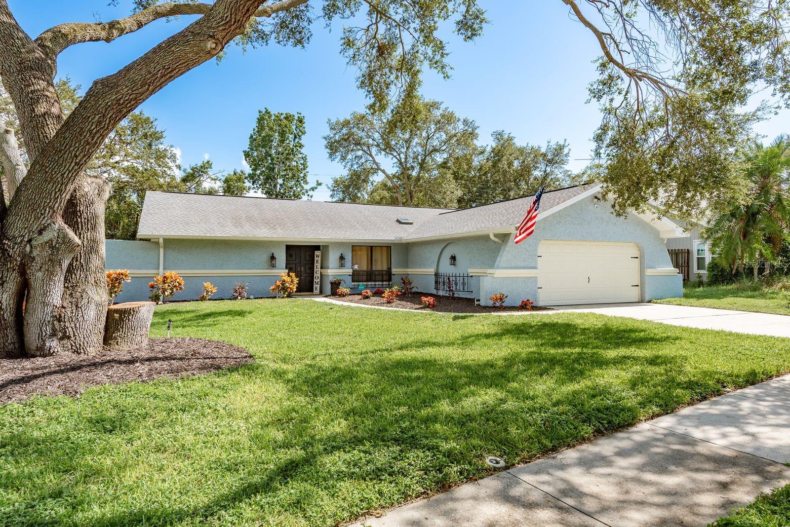 LAKE VALENCIA UNIT ONE - Residential