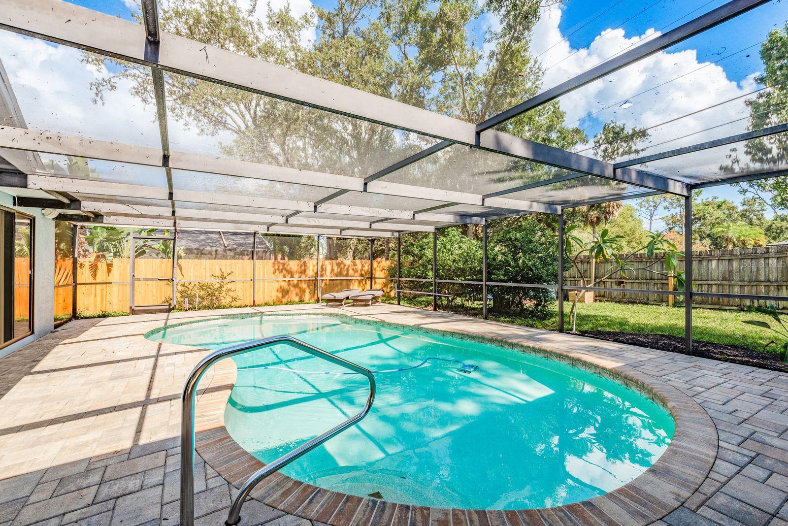 LAKE VALENCIA UNIT ONE - Residential