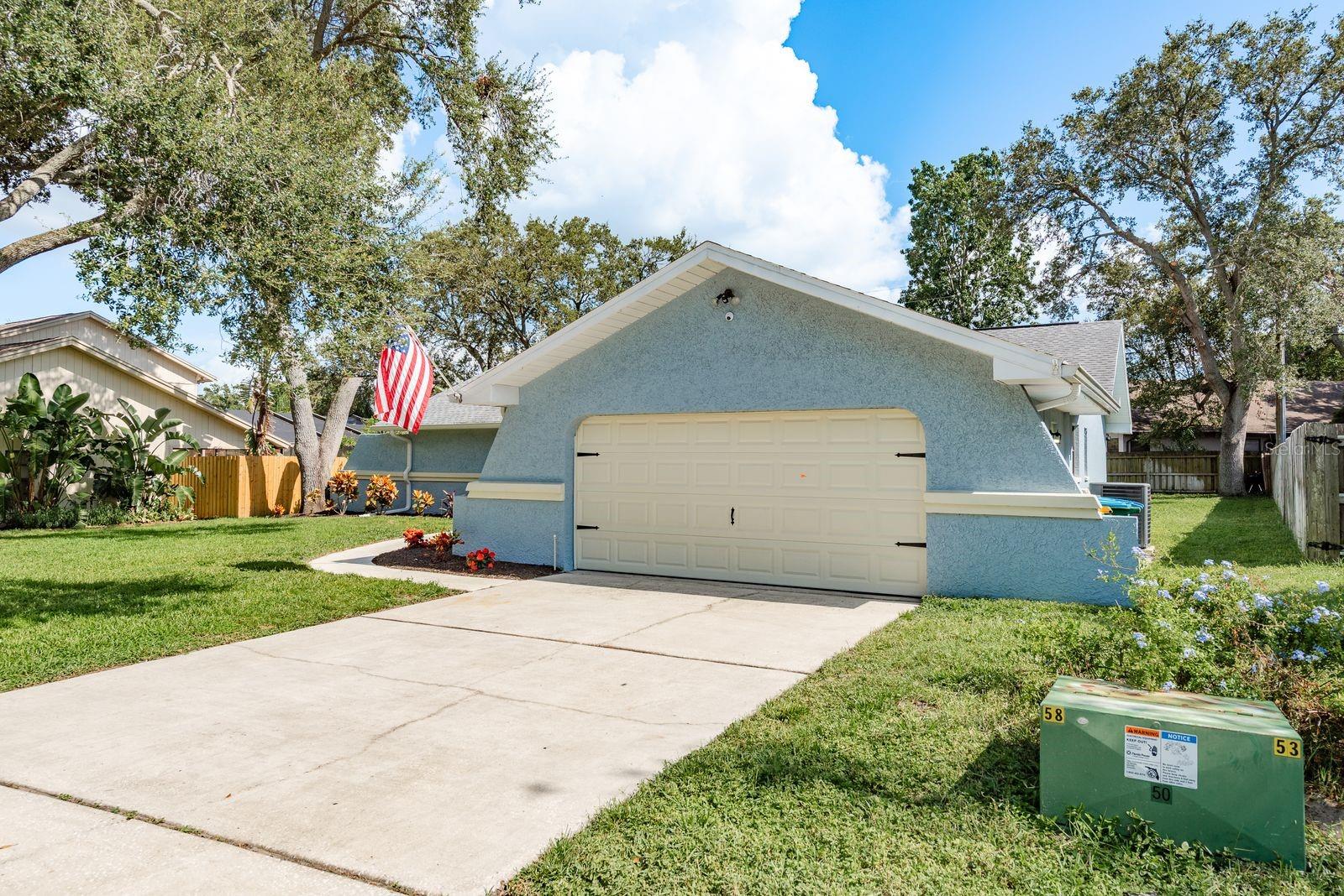 LAKE VALENCIA UNIT ONE - Residential