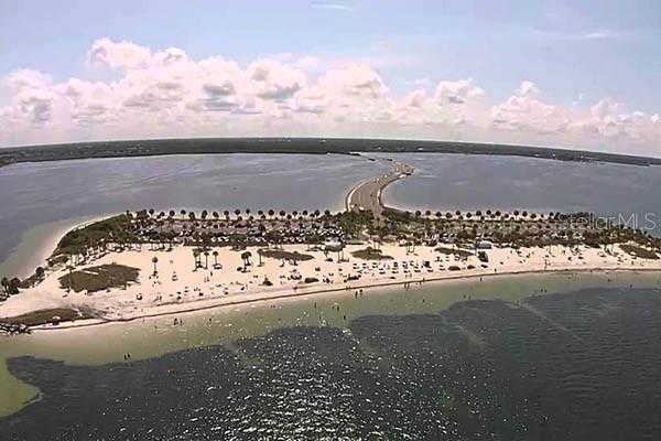 LAKE TARPON VILLAS CONDO - Residential Lease