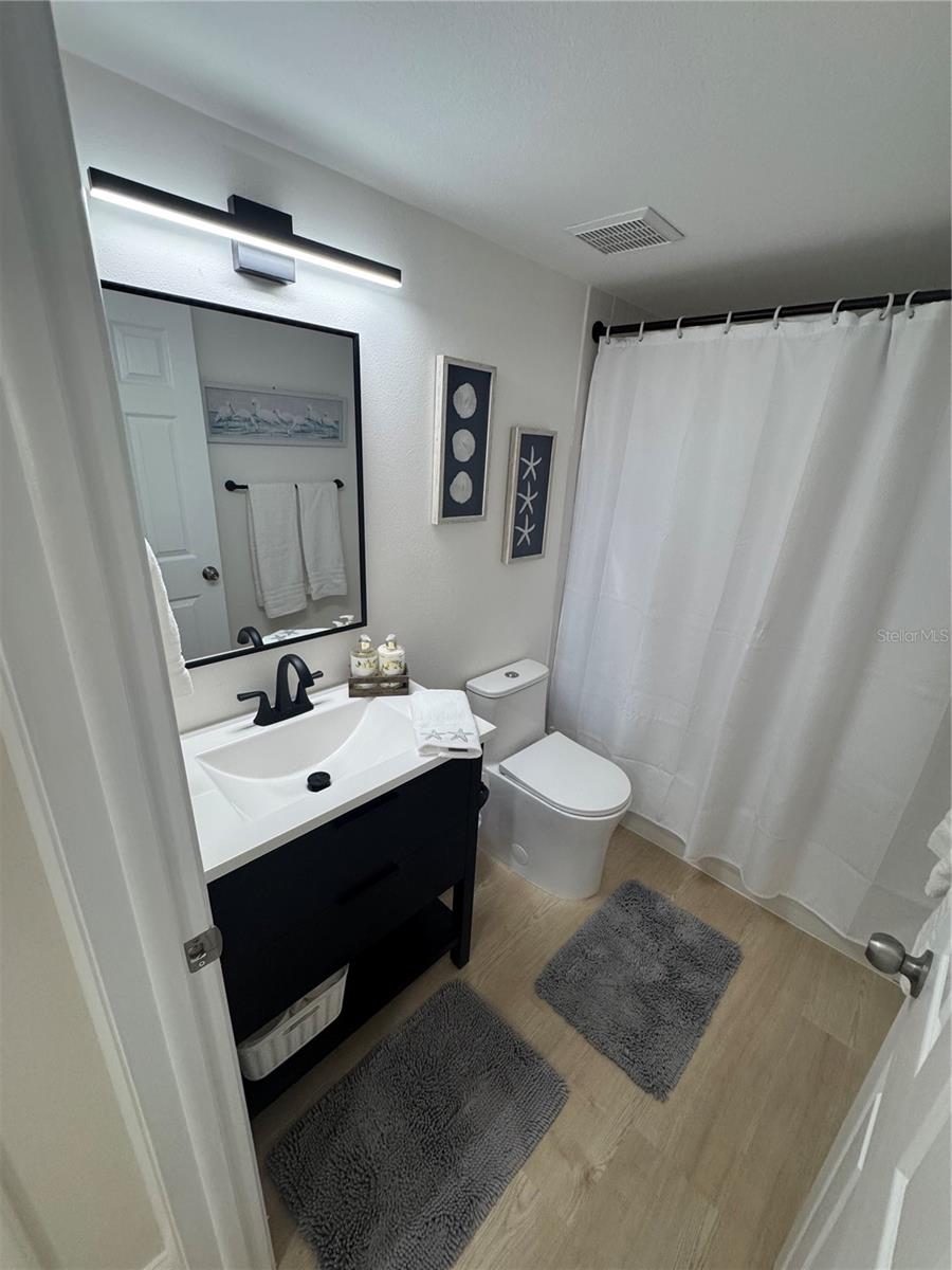 LAKE TARPON VILLAS CONDO - Residential Lease