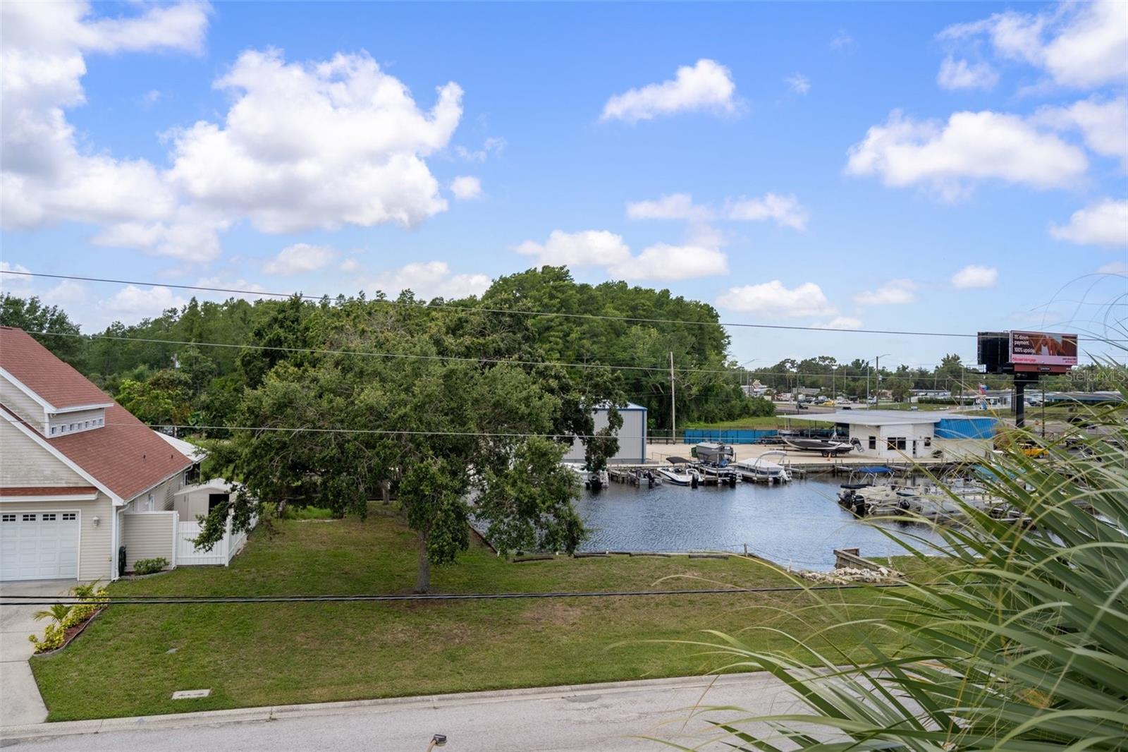 LAKE TARPON VILLAS CONDO - Residential Lease
