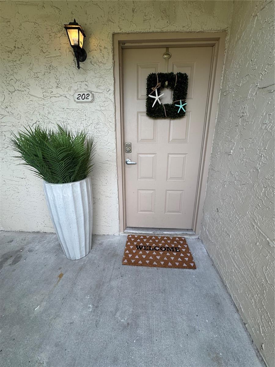 LAKE TARPON VILLAS CONDO - Residential Lease