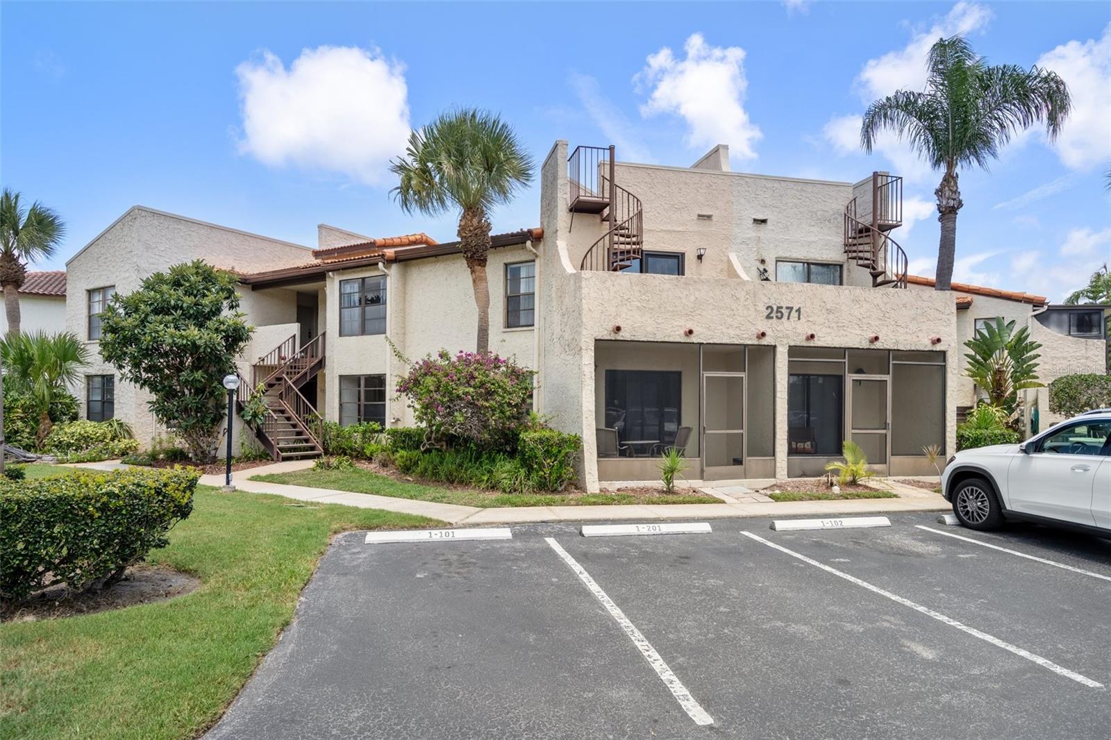 LAKE TARPON VILLAS CONDO - Residential Lease