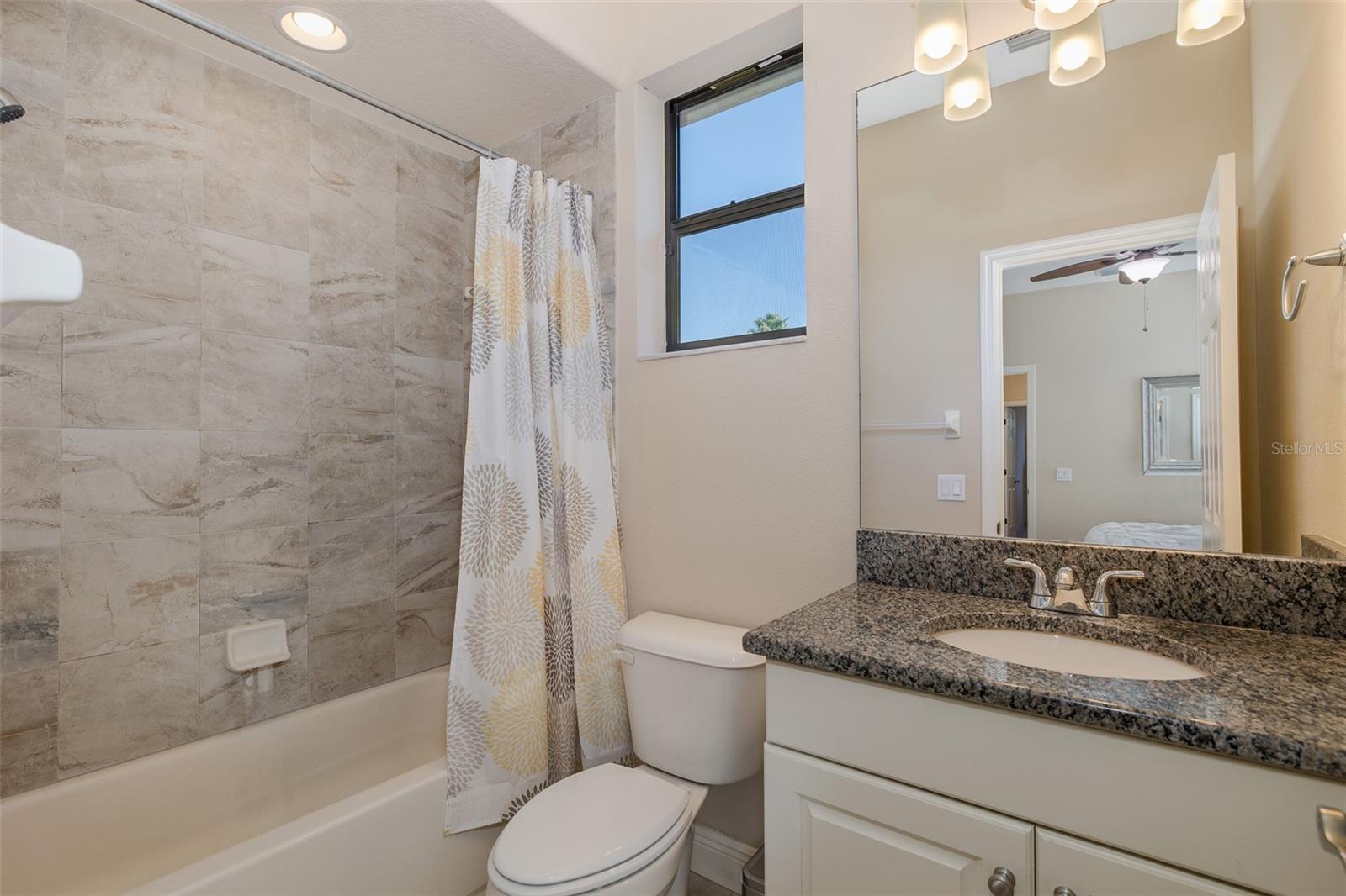 CHAMPIONS CLUB - Residential