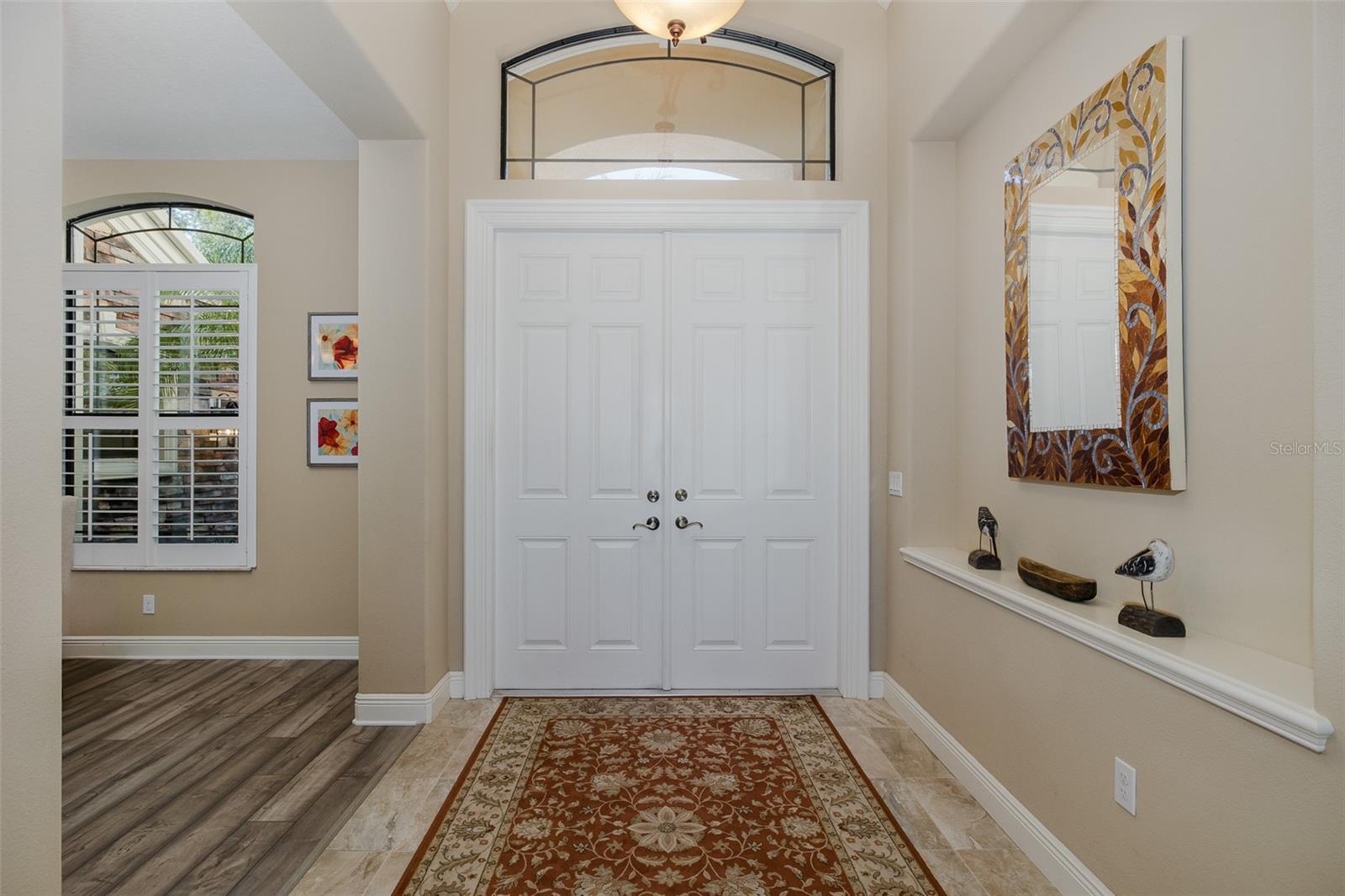 CHAMPIONS CLUB - Residential