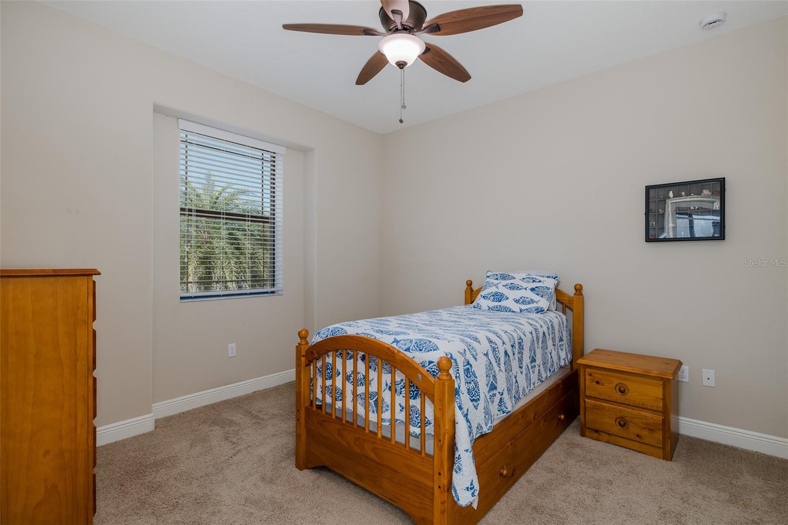 CHAMPIONS CLUB - Residential