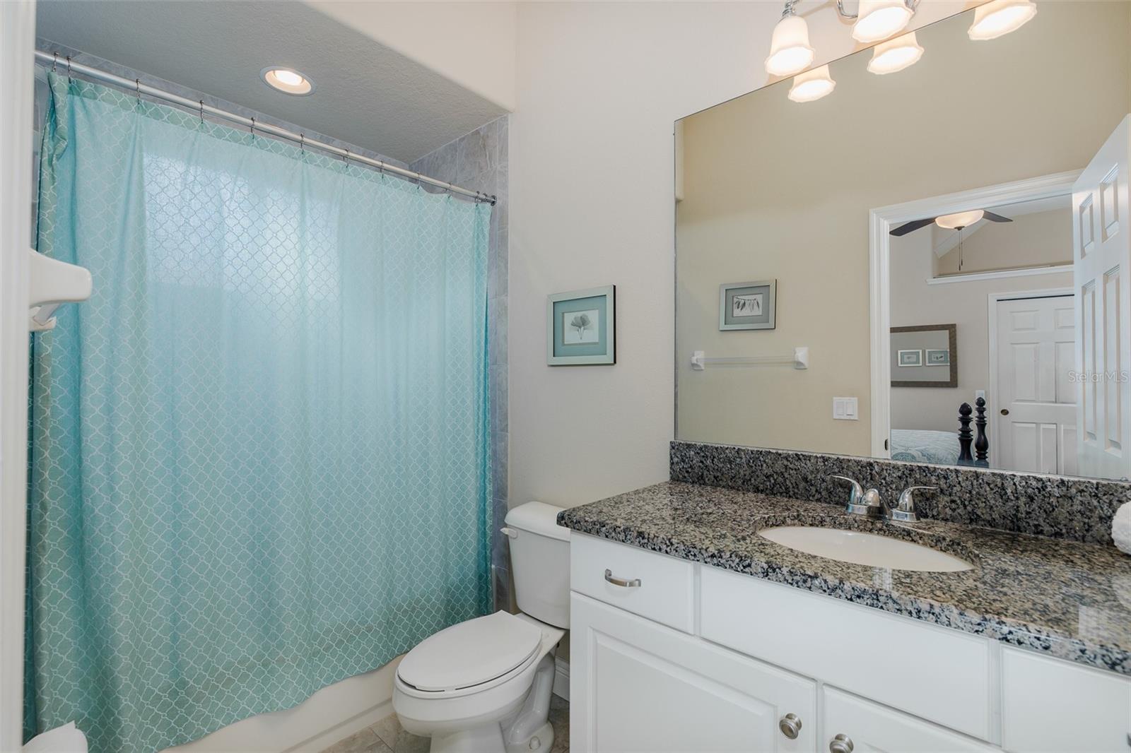 CHAMPIONS CLUB - Residential