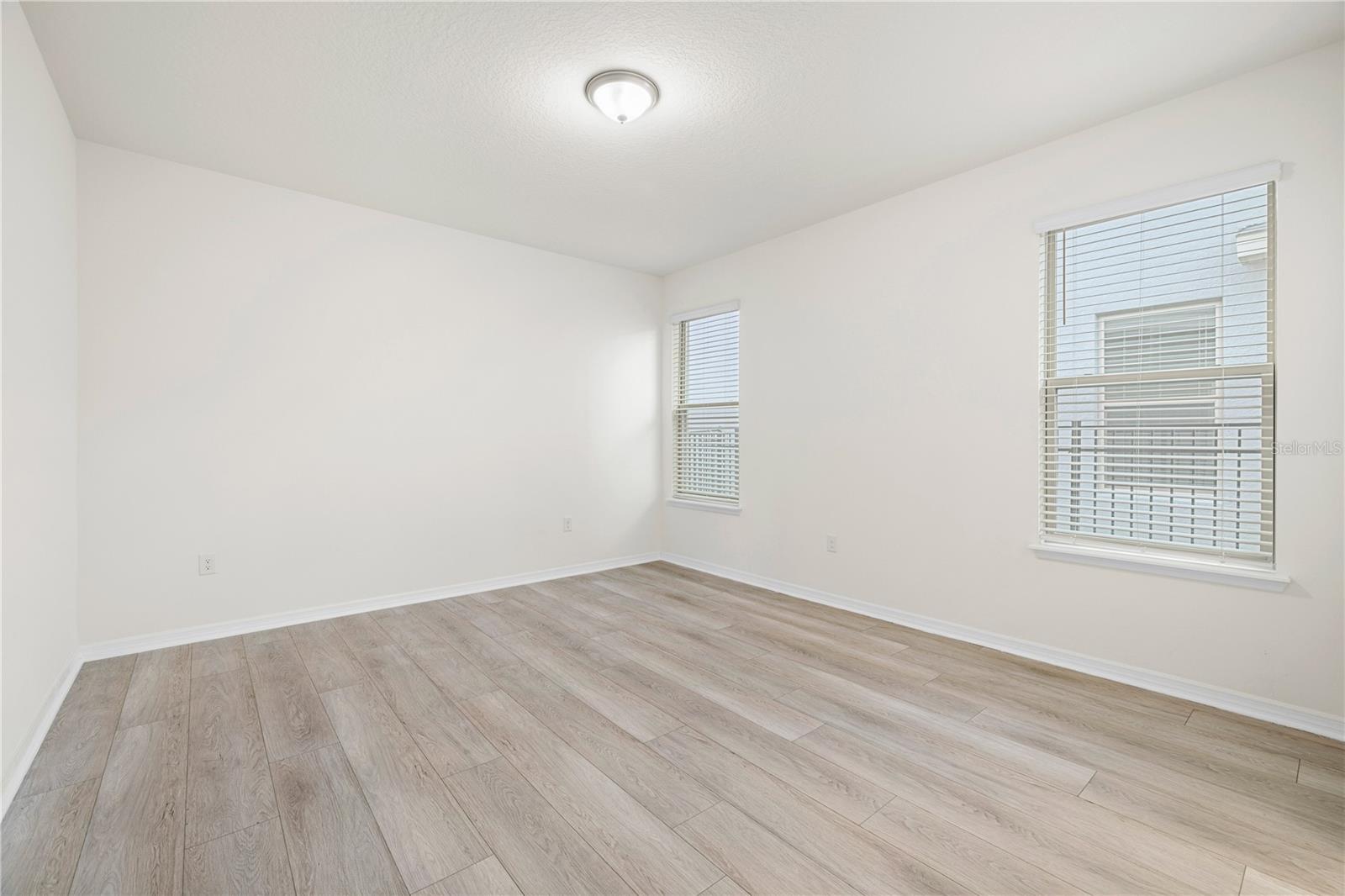 WATERLEIGH PH 4B & 4C - Residential Lease