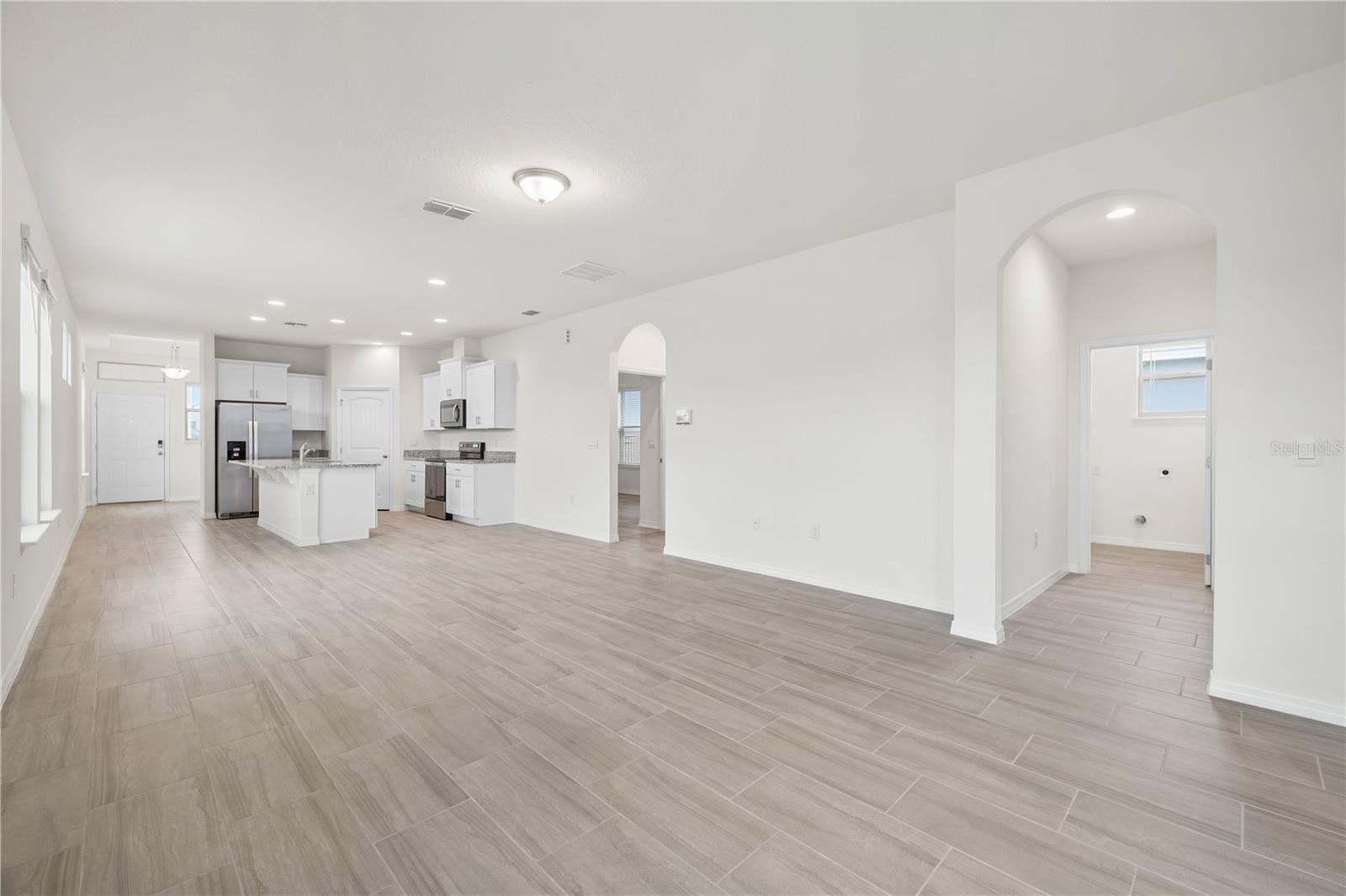 WATERLEIGH PH 4B & 4C - Residential Lease