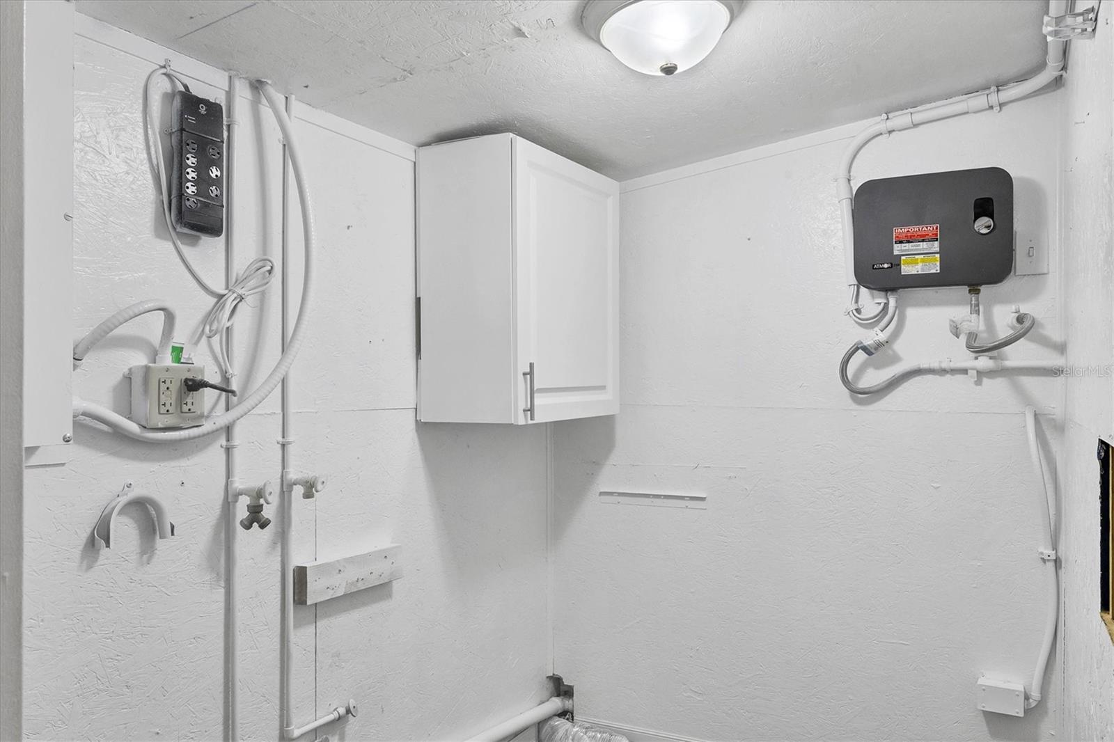 SARASOTA SPGS - Residential