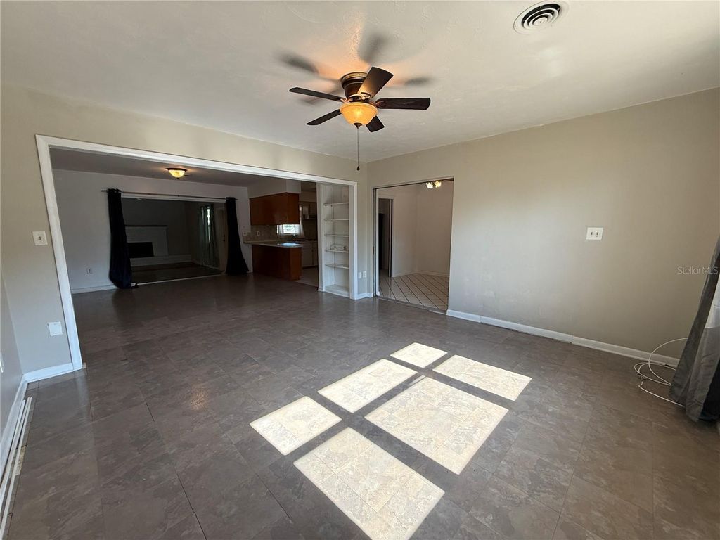 Photo of 915 14th Street E, Bradenton, FL 34208 (MLS # A4692463)