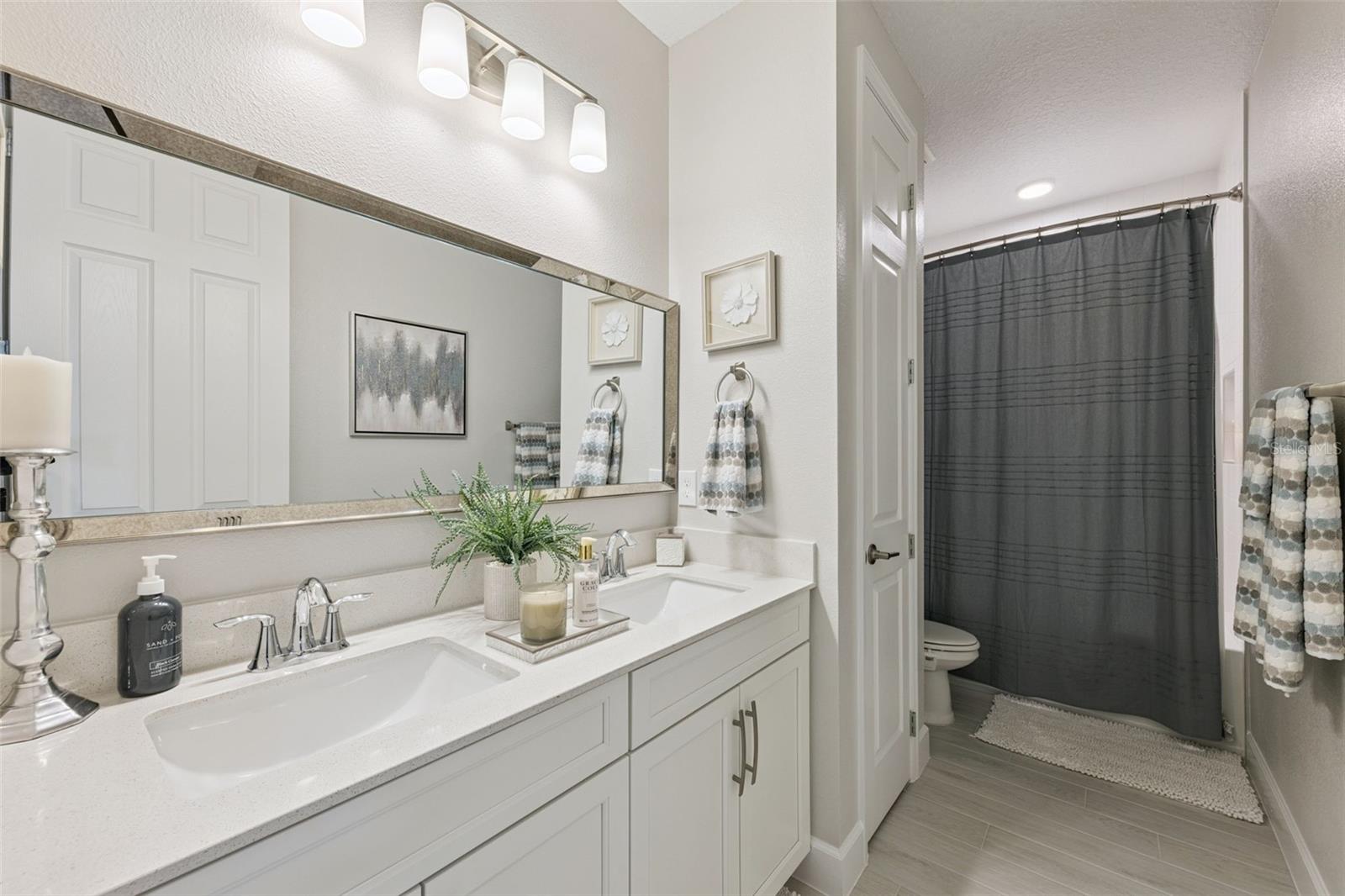 RED EMBER NORTH - Residential