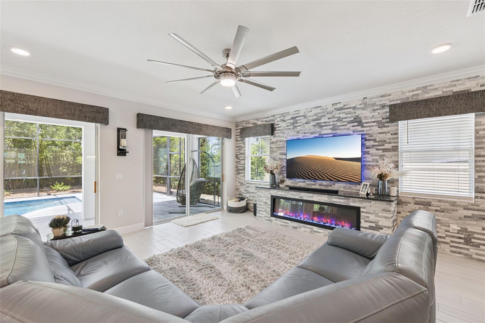 RED EMBER NORTH - Residential
