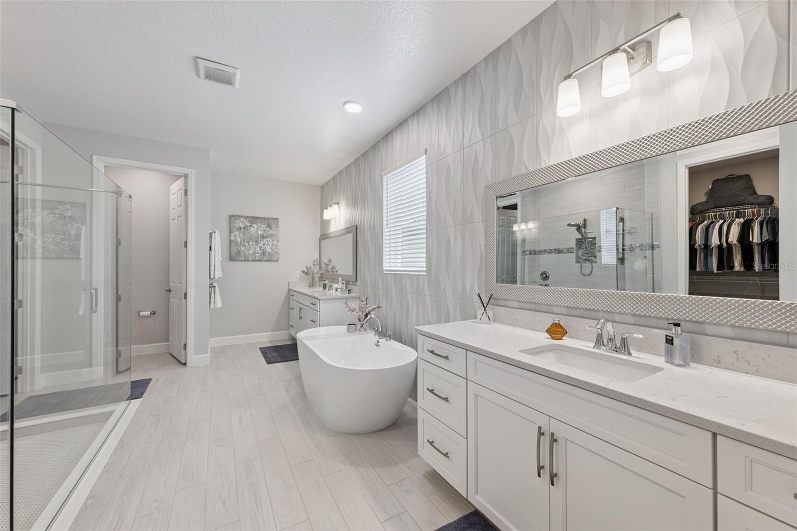 RED EMBER NORTH - Residential