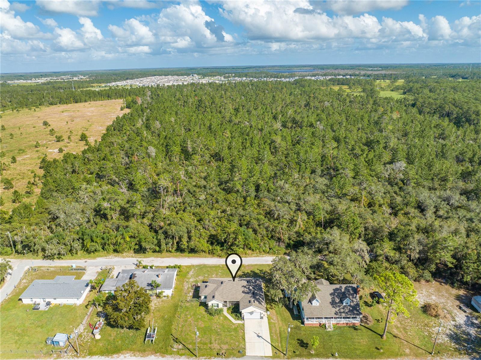 BREEZY PINES - Residential