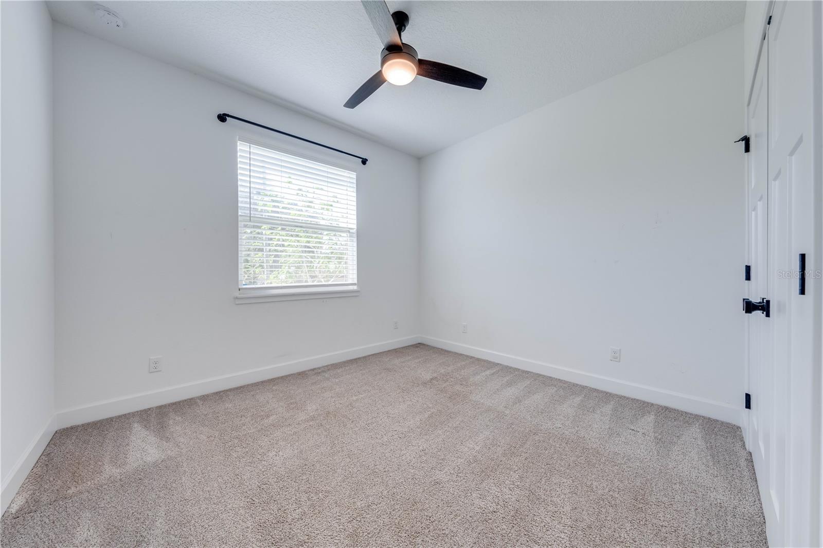BREEZY PINES - Residential