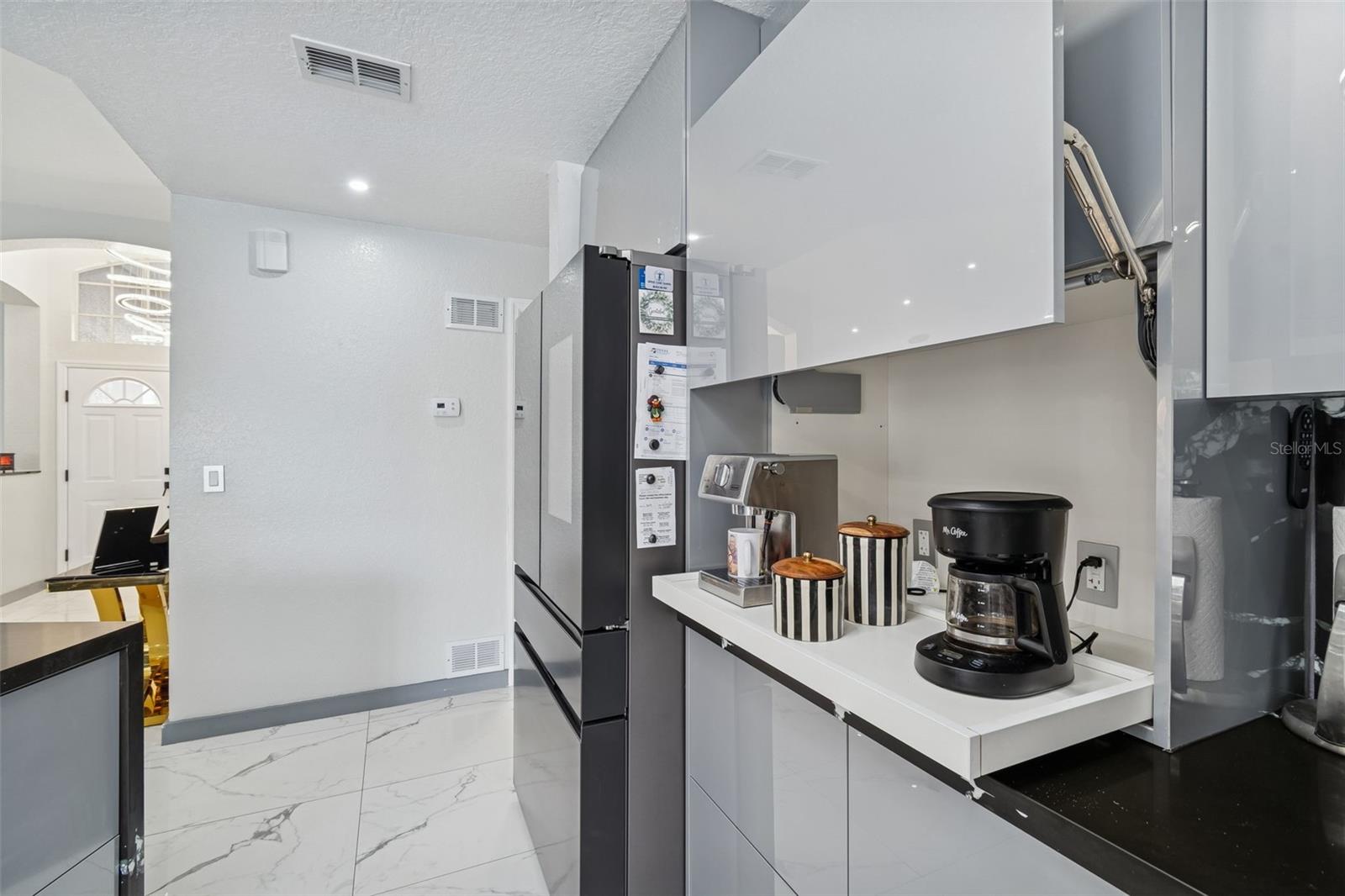 LINKS AT SEVEN HILLS - Residential Lease