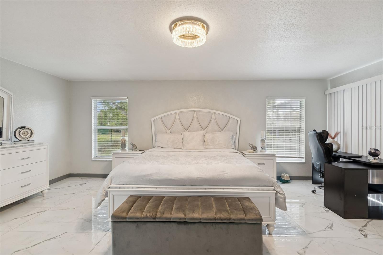 LINKS AT SEVEN HILLS - Residential Lease